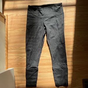 Lululemon Cropped Leggings